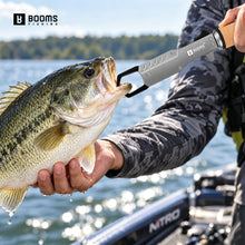 Load image into Gallery viewer, Booms Fishing G18 Fish Gripper with Scale, 53LBS Weight Capacity
